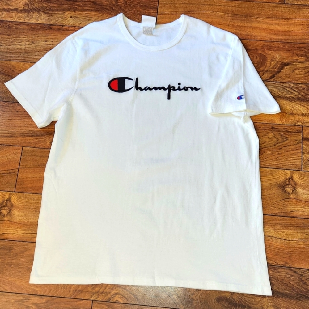 Champion embroidered logo mens t shirt